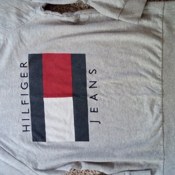 Men's Tommy Hilfiger sweatshirt - Picture 2 of 8